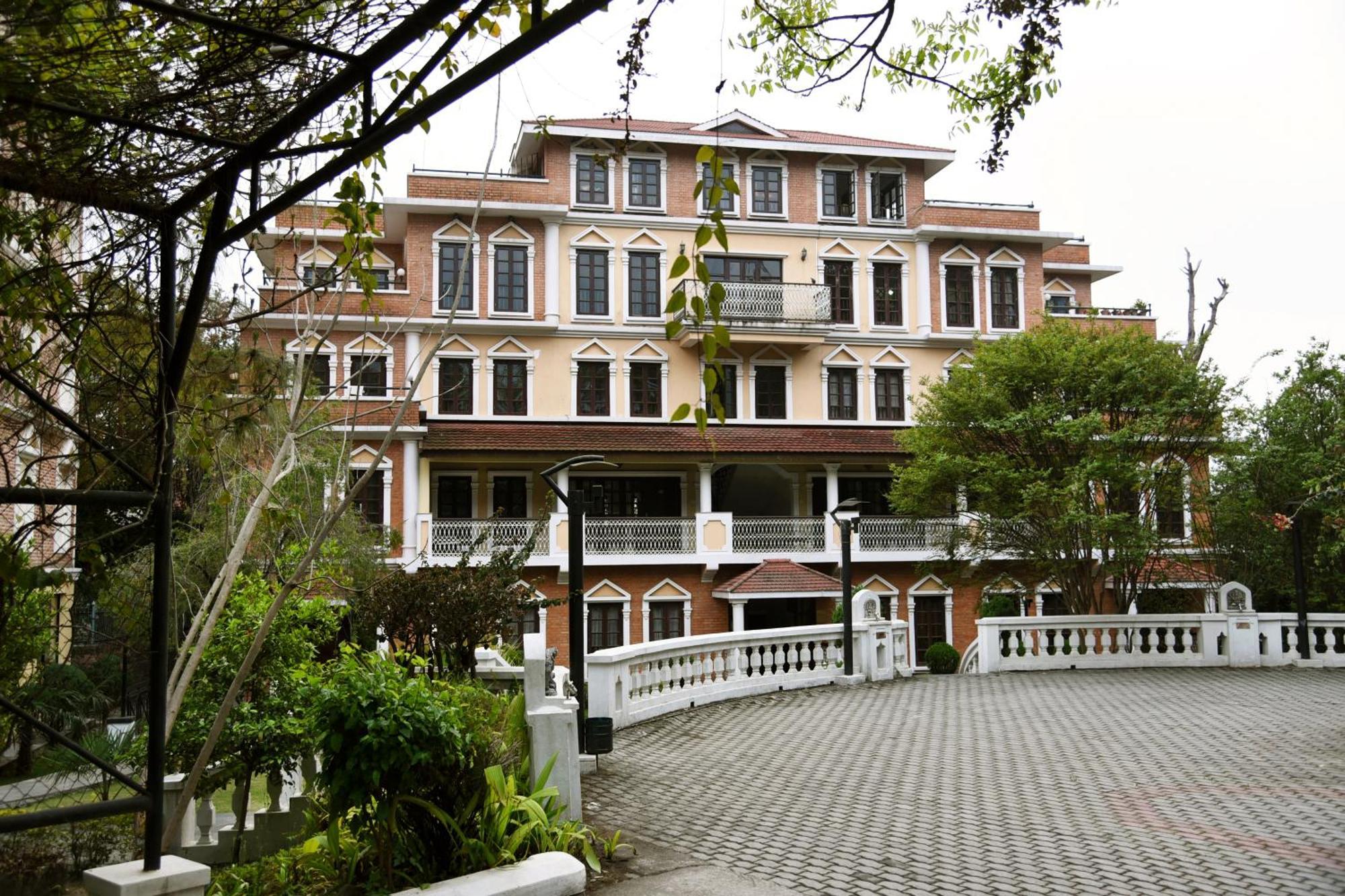 Park Village Resort By Kgh Group Katmandú Exterior foto